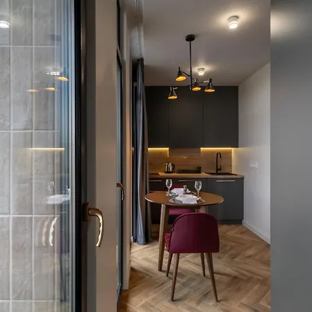 Czernowitz Deluxe Apartments المظهر الخارجي الصورة