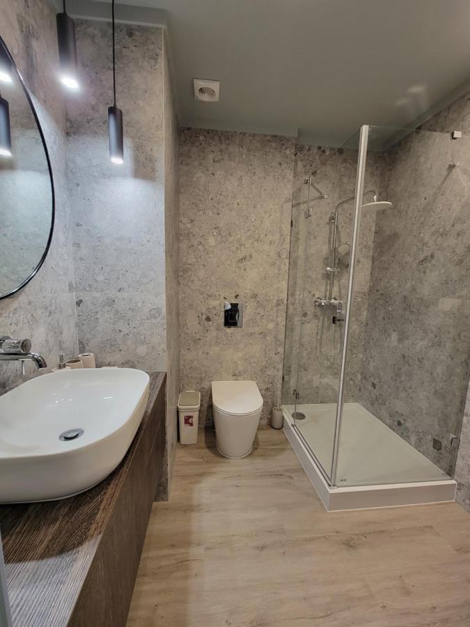 Deluxe Apartment *